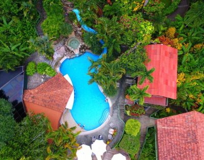 Si Como No Resort & Wildlife Refuge